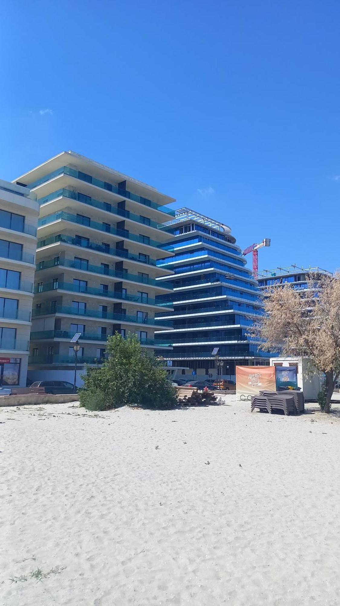 Luxury Promenada Apartment - Frontal Beachfront Mamaia Nord Năvodari Exterior foto