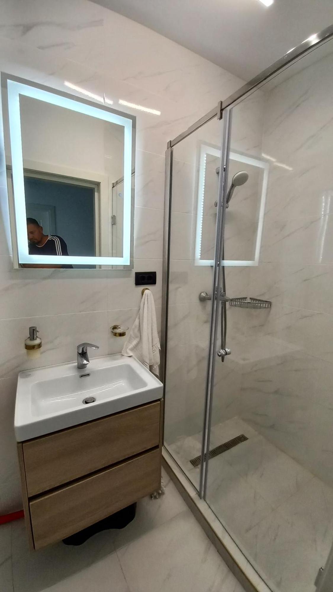 Luxury Promenada Apartment - Frontal Beachfront Mamaia Nord Năvodari Exterior foto